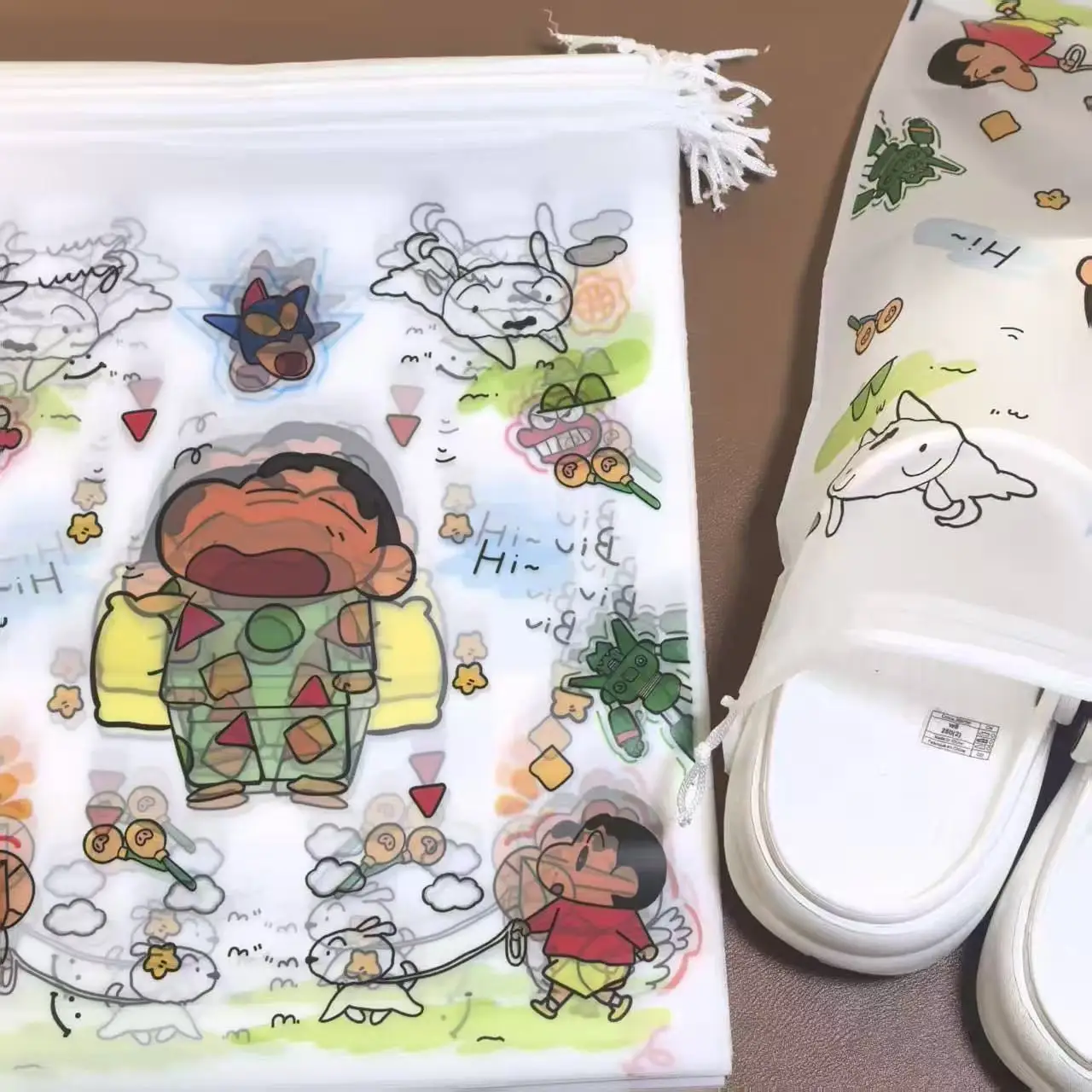 Crayon Shin‑Chan Schuhbeutel m – Travel Accessories Gadget Bewertung und Preis